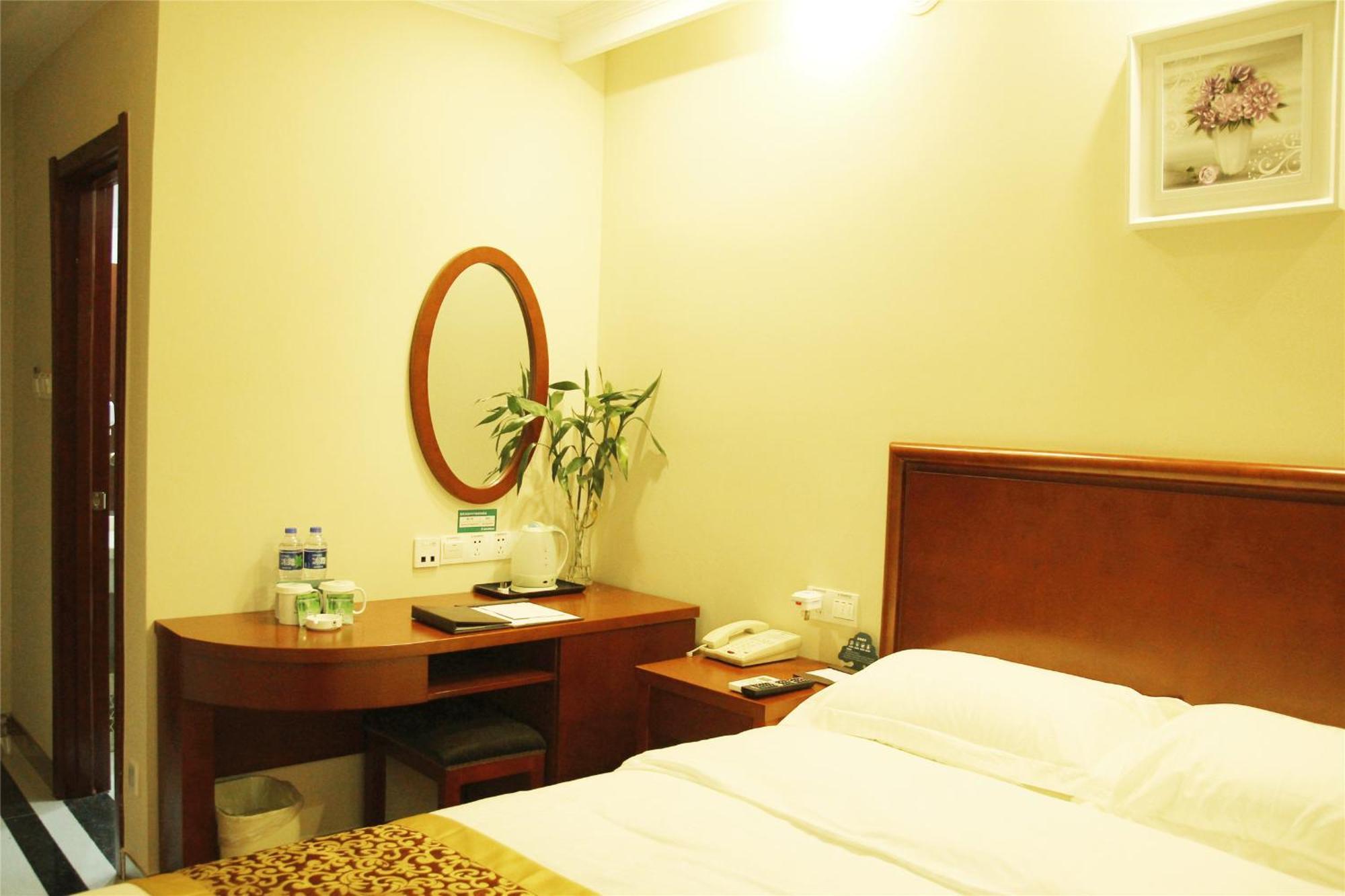 Greentree Inn Anhui Huaibei Renmin Road Business Hotel Ngoại thất bức ảnh